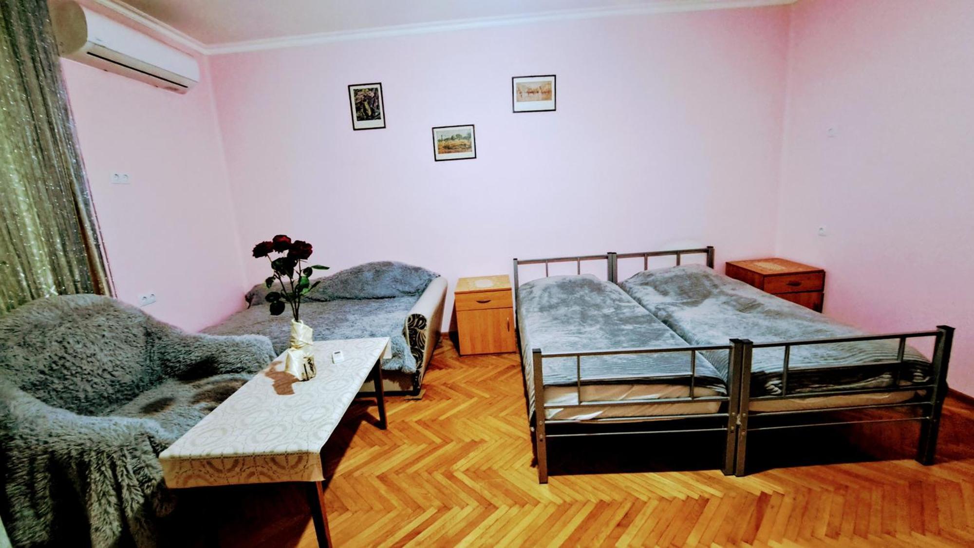 Apartment With A Nice Terrace In Old City Center Tbilisi Zewnętrze zdjęcie