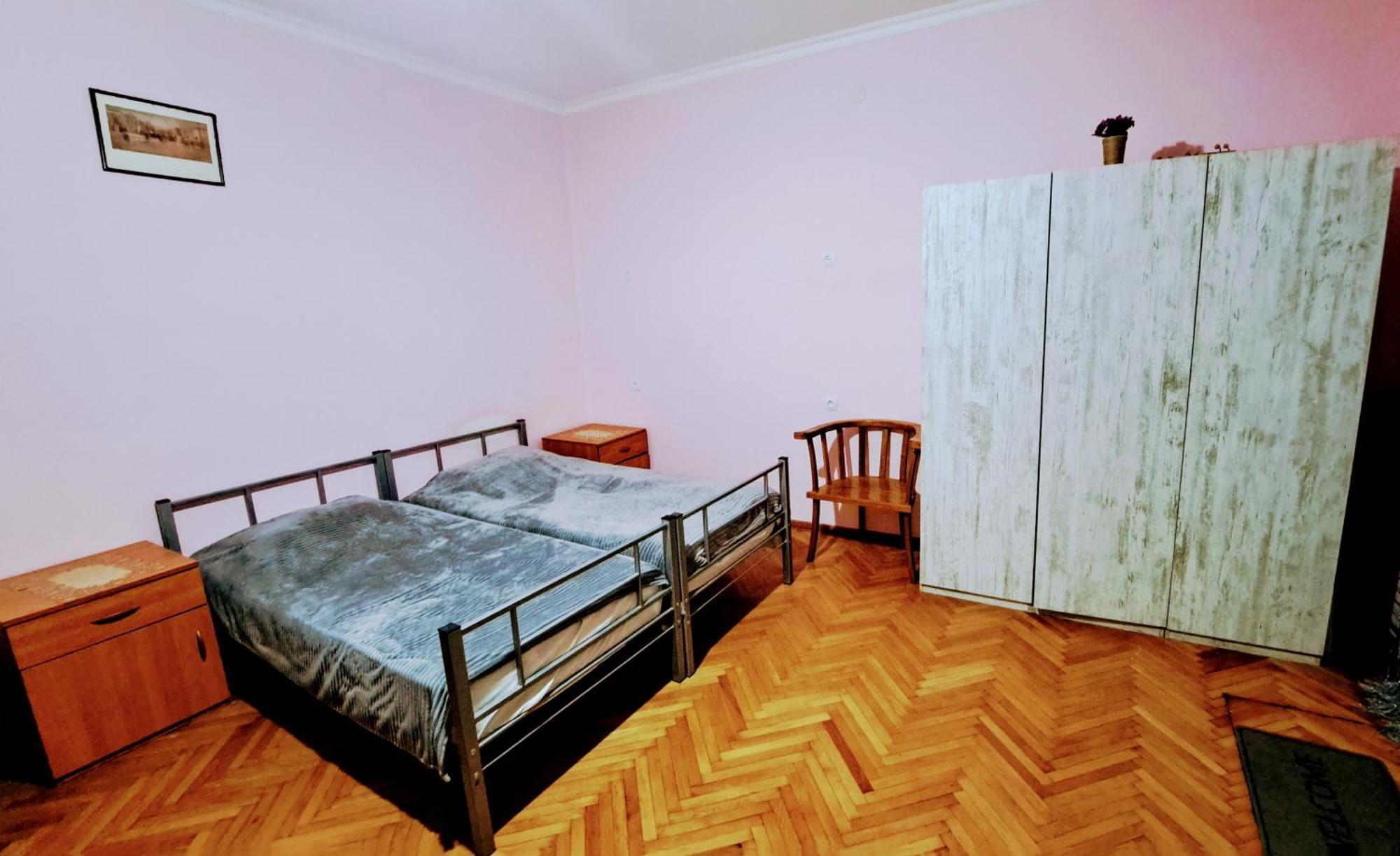 Apartment With A Nice Terrace In Old City Center Tbilisi Zewnętrze zdjęcie